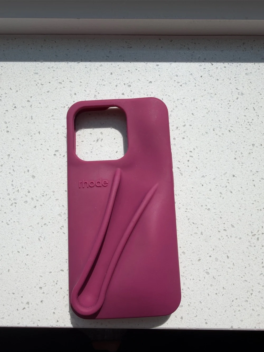 RHODE Deep Magenta Silicone iPhone Case with Built-In Grip Strap - SIZE 15E